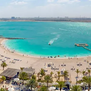 5* Feriested Doubletree By Hilton & Marjan Island